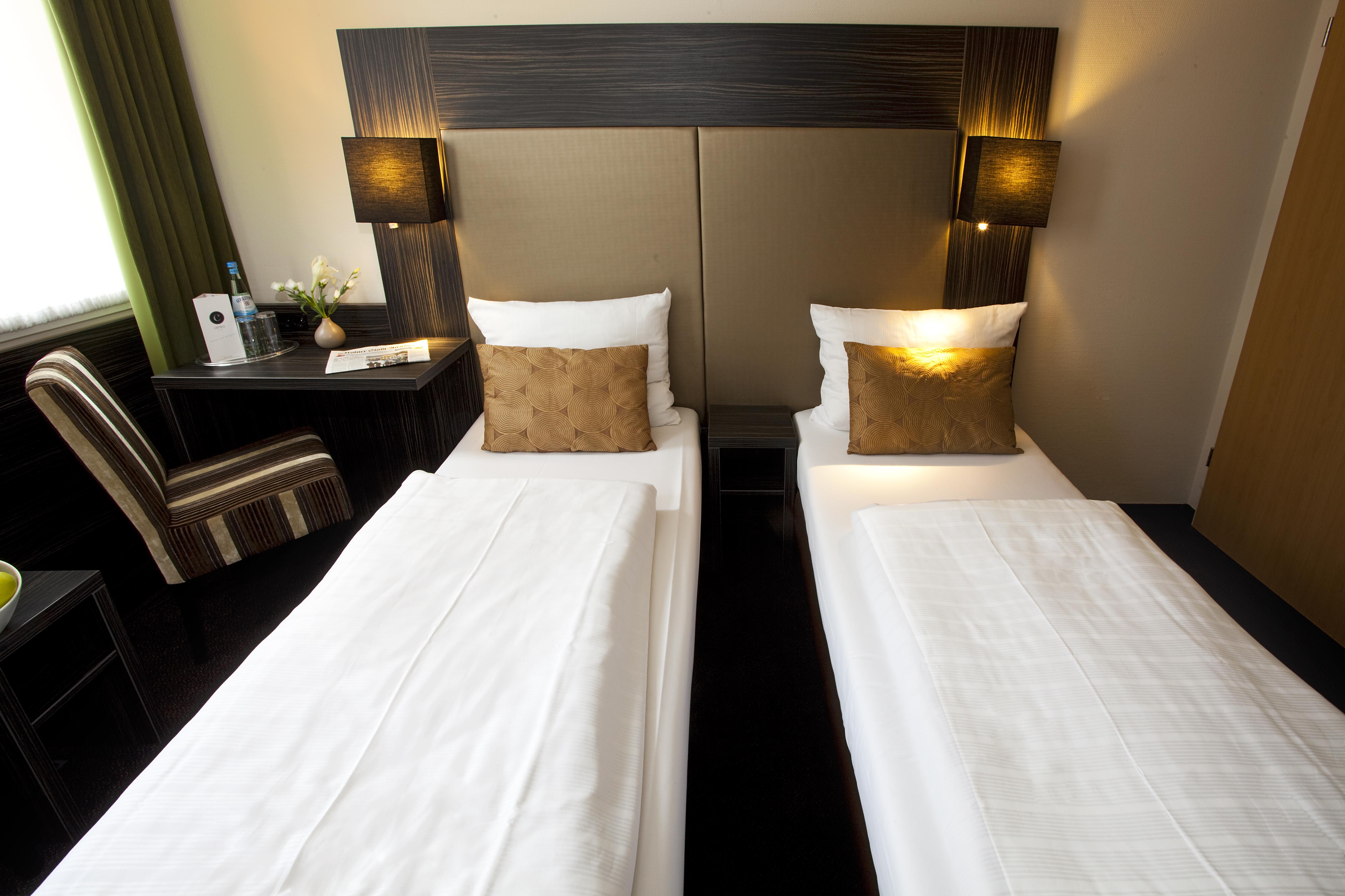 Centro Hotel Ayun Köln Ngoại thất bức ảnh