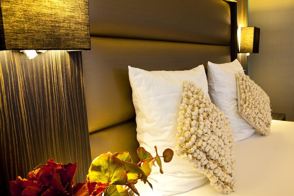 Centro Hotel Ayun Köln Phòng bức ảnh