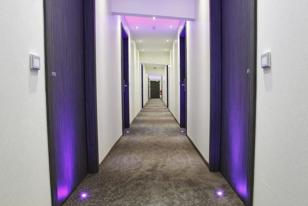 Centro Hotel Ayun Köln Ngoại thất bức ảnh