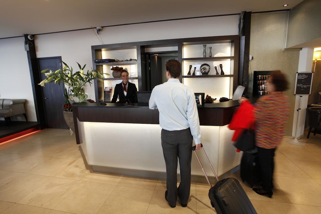 Centro Hotel Ayun Köln Ngoại thất bức ảnh